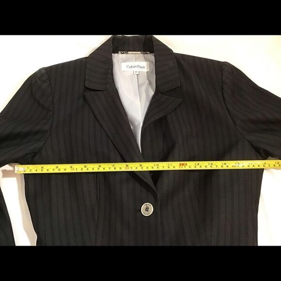 Calvin Klein Petites Gray Pinstripe Two-Button - Picture 4 of 5